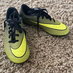 Nike boys soccer cleats